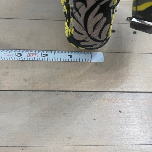 Vera Bradley Messenger Laptop Tech Bag & Wallet in Baroque Pattern (retired) - Picture 13 of 16